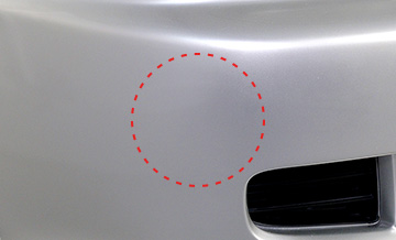 近くから見ても目立たない