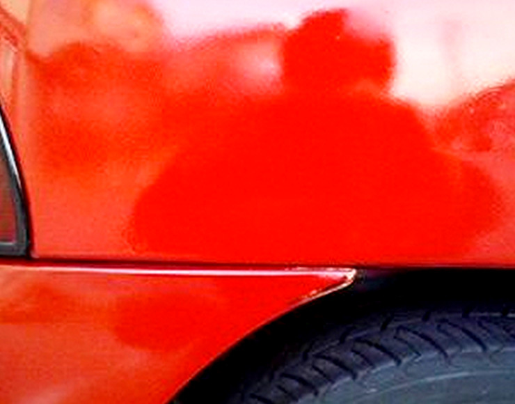 最後にボカシを吹きつけその後カラーをスプレー