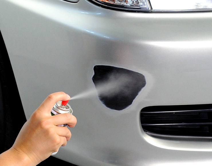 近くから見ても目立たない深くえぐれたキズの補修 バンパー 車の傷のdiy補修 塗装なら補修ナビ