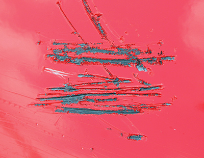 ひどいささくれ…